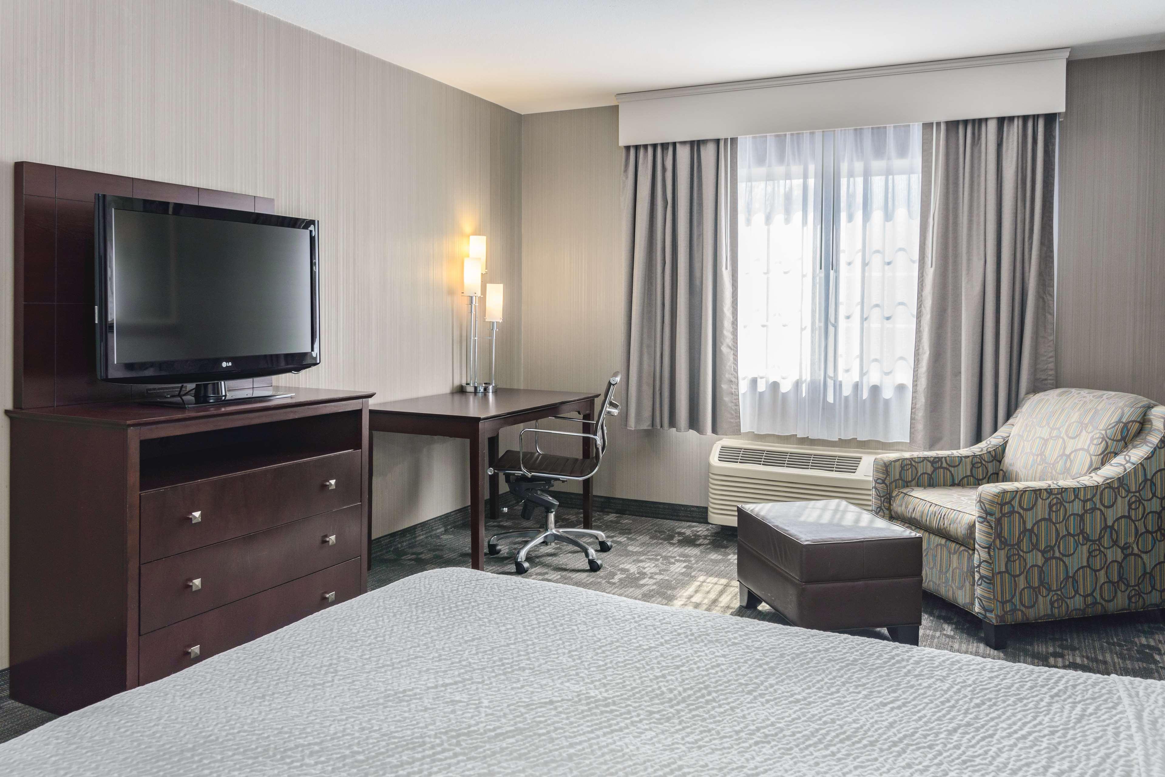 Best Western Concord Inn And Suites Εξωτερικό φωτογραφία