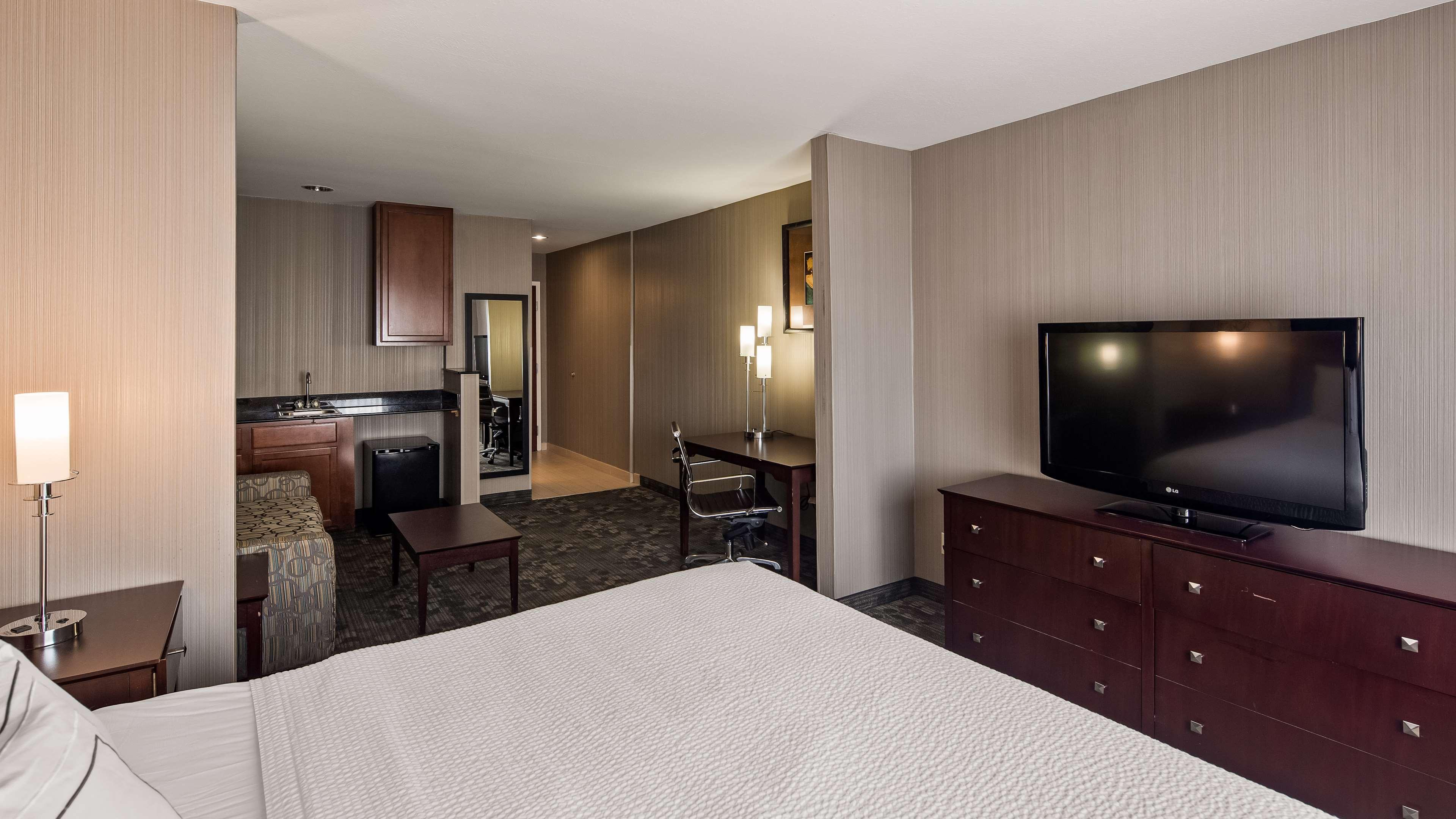 Best Western Concord Inn And Suites Εξωτερικό φωτογραφία