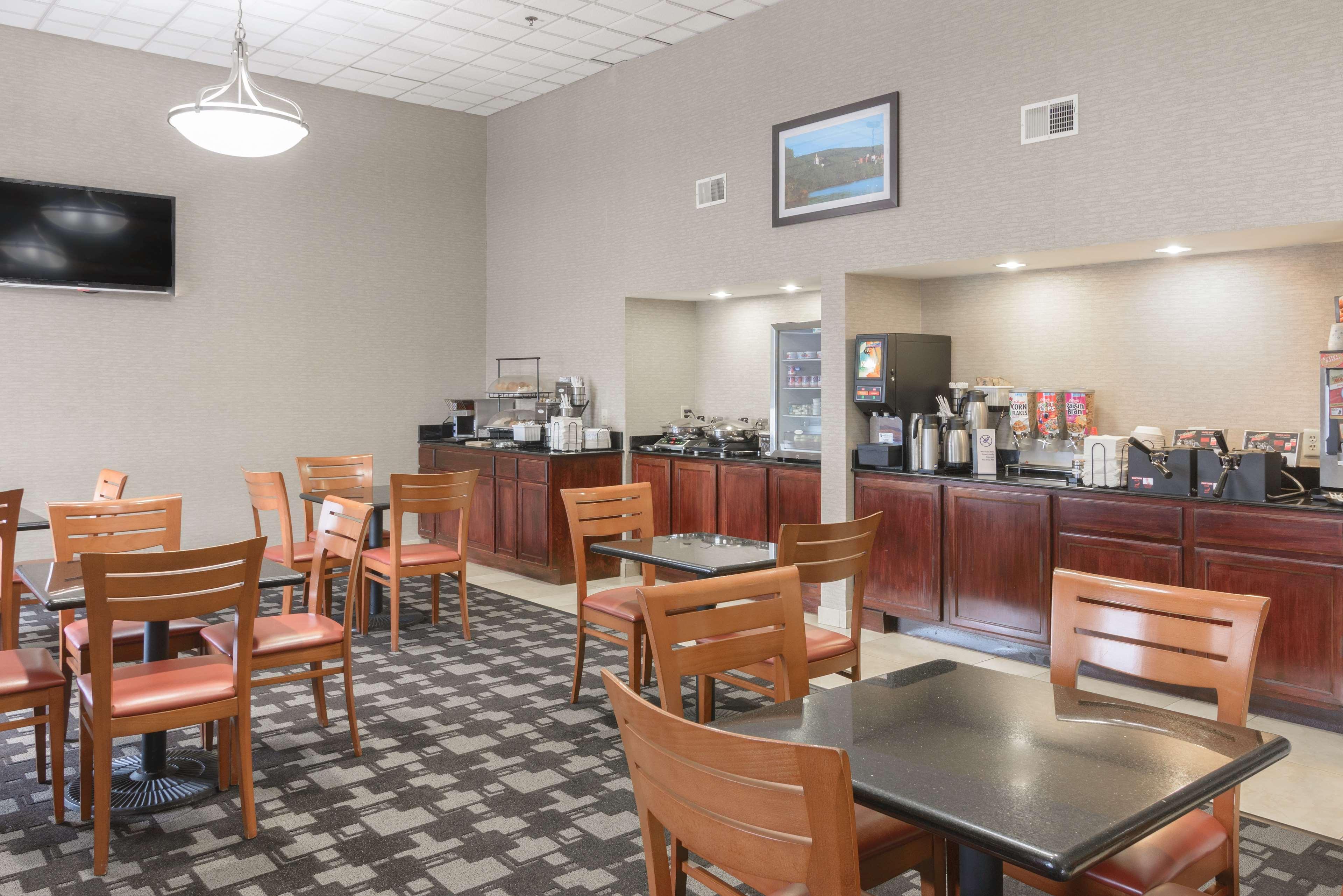 Best Western Concord Inn And Suites Εξωτερικό φωτογραφία