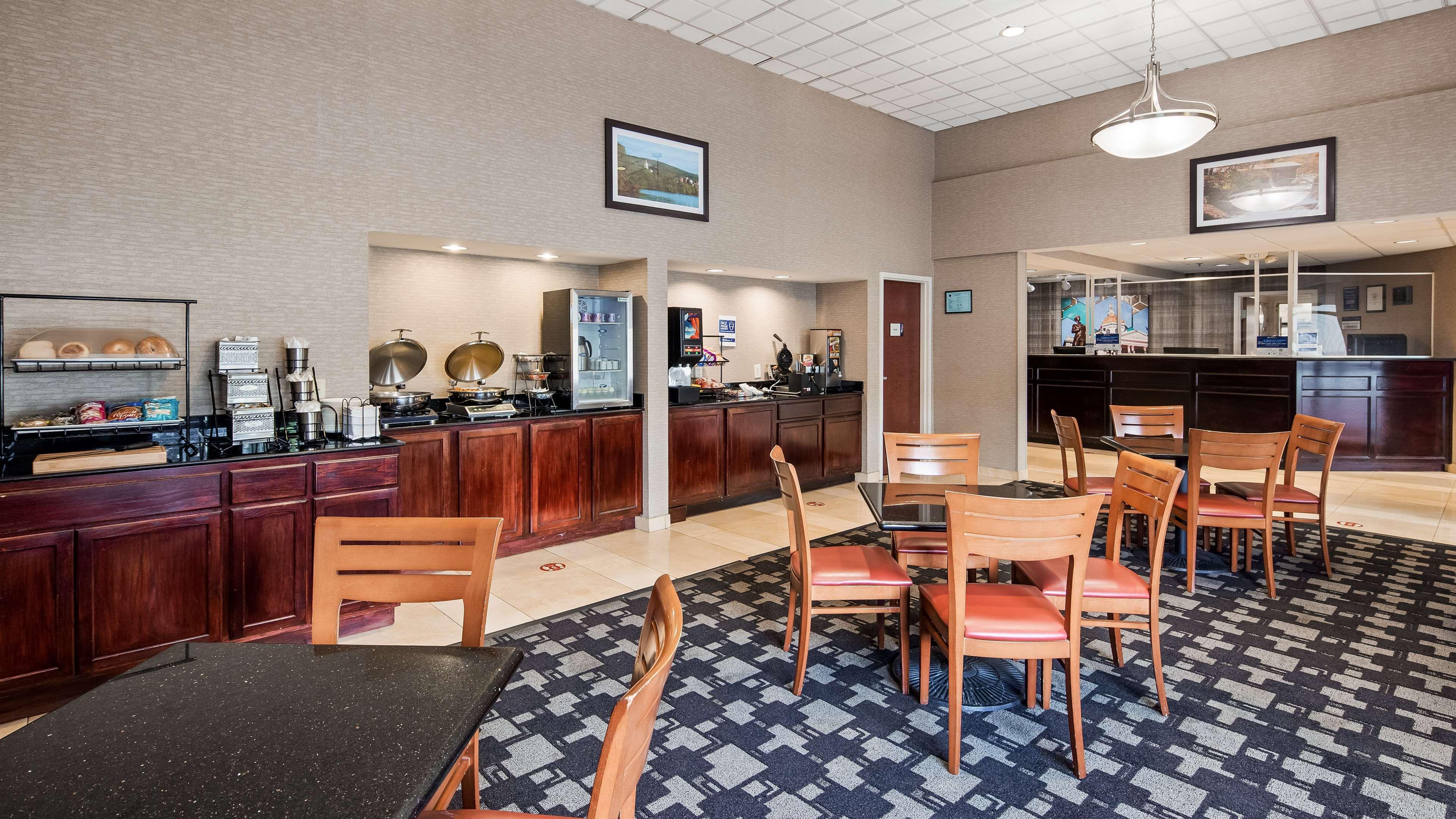 Best Western Concord Inn And Suites Εξωτερικό φωτογραφία