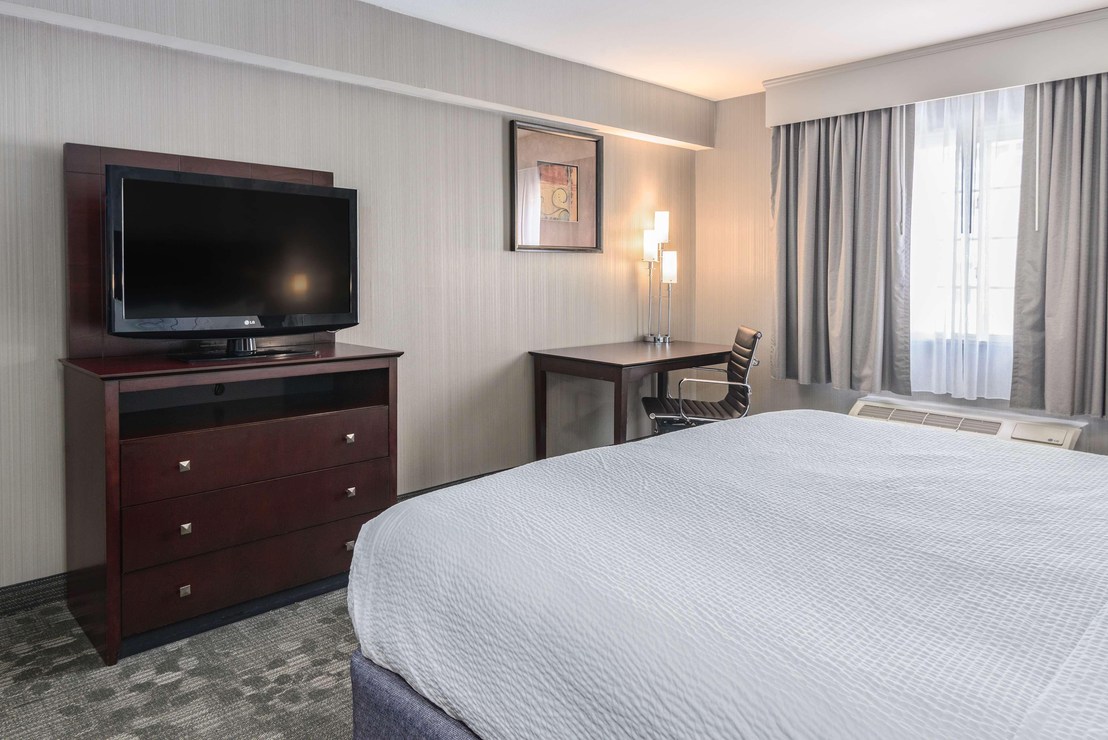 Best Western Concord Inn And Suites Εξωτερικό φωτογραφία