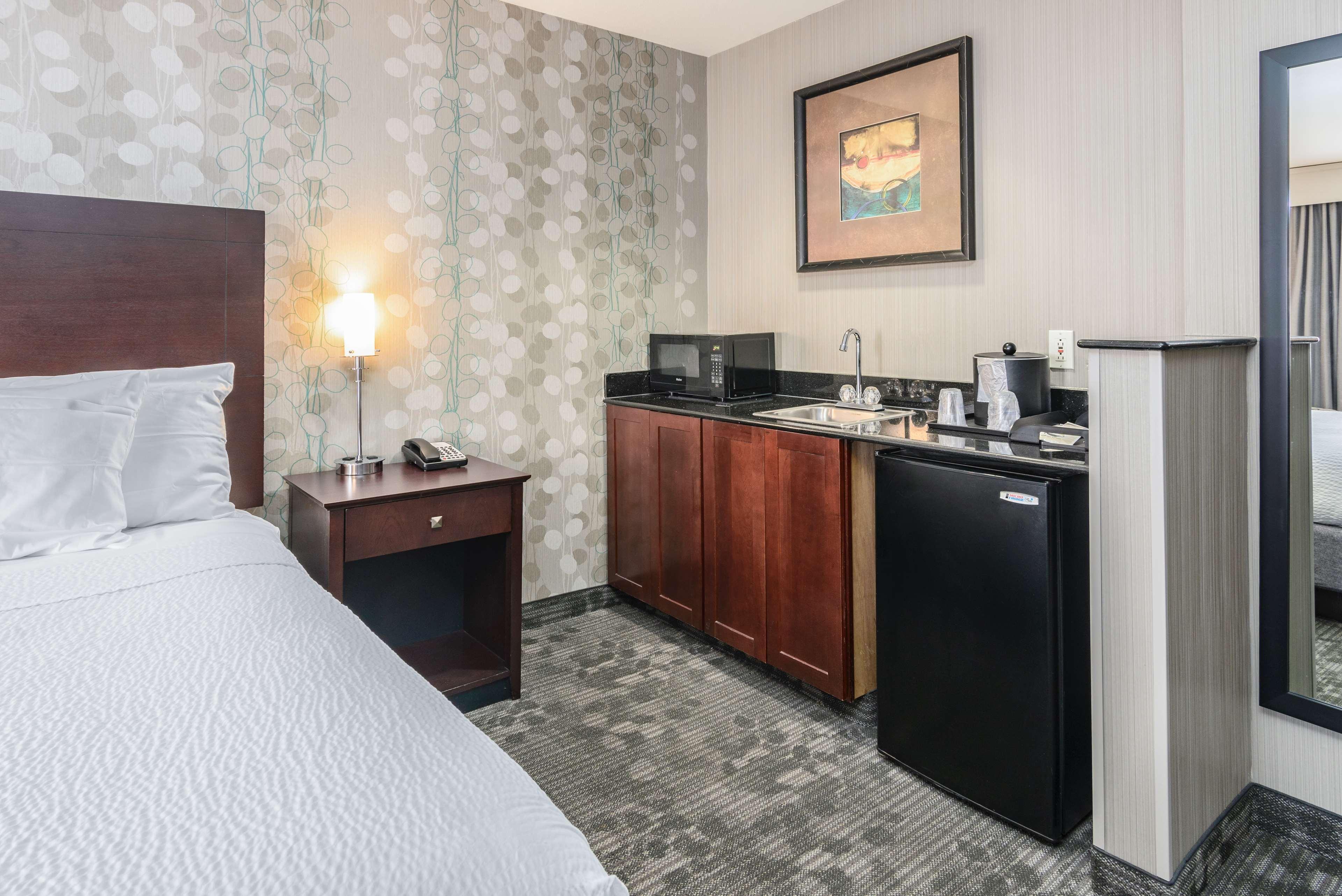 Best Western Concord Inn And Suites Εξωτερικό φωτογραφία